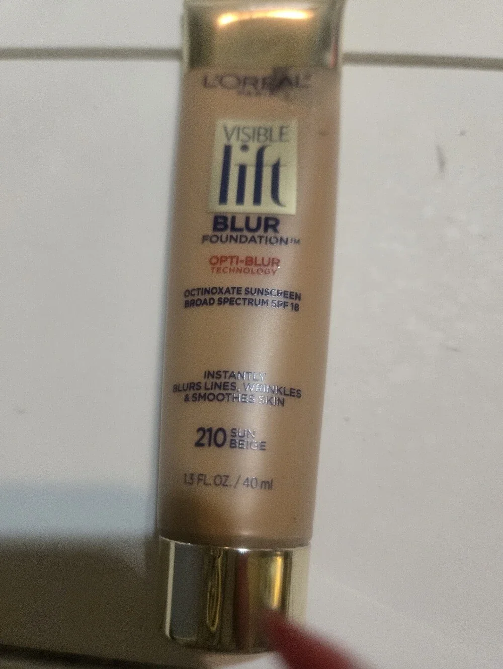 Loreal Paris visible lift